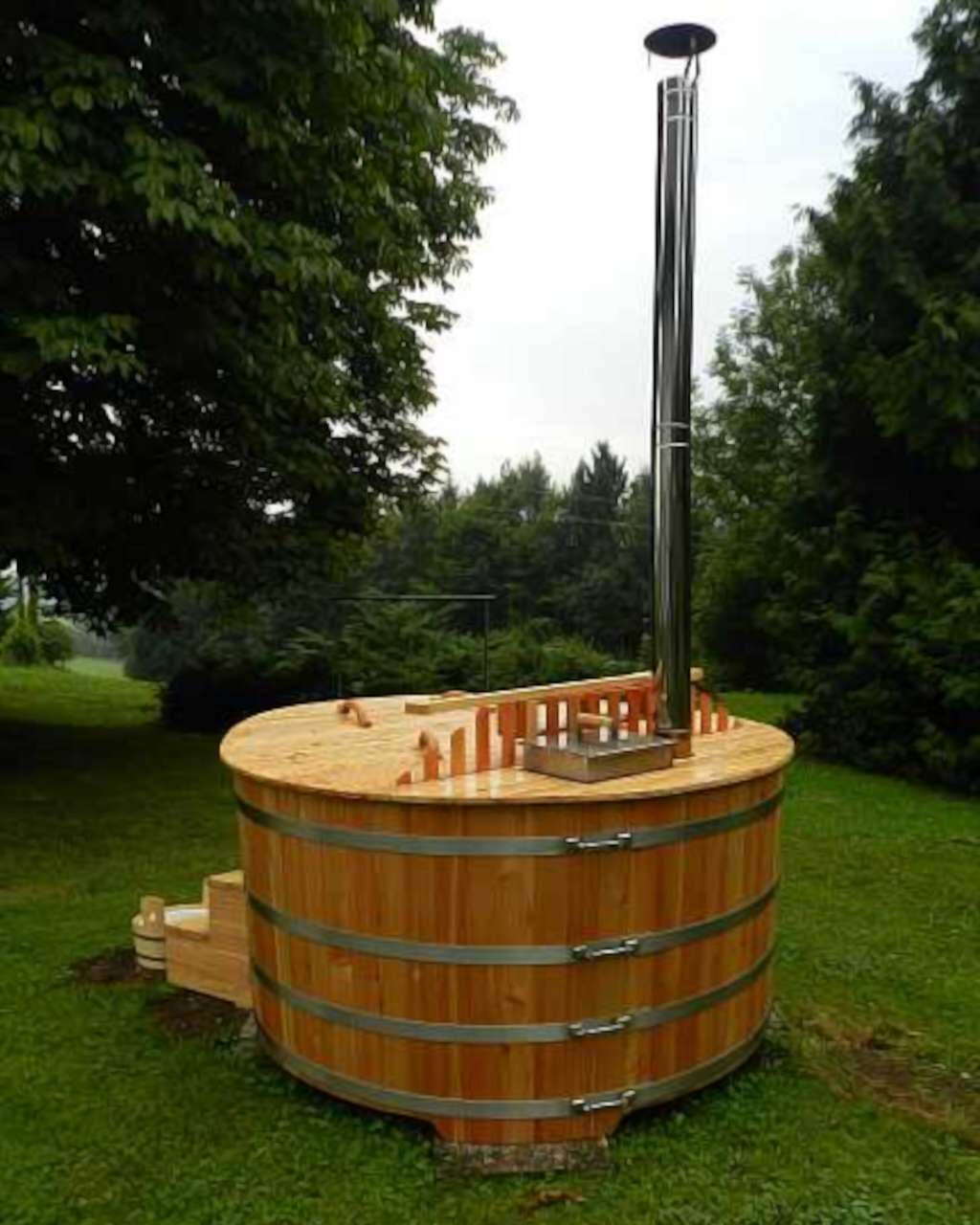 Badefass Hot Tub heimische Lärche mit 4 nachstellbaren Edelstahlreifen