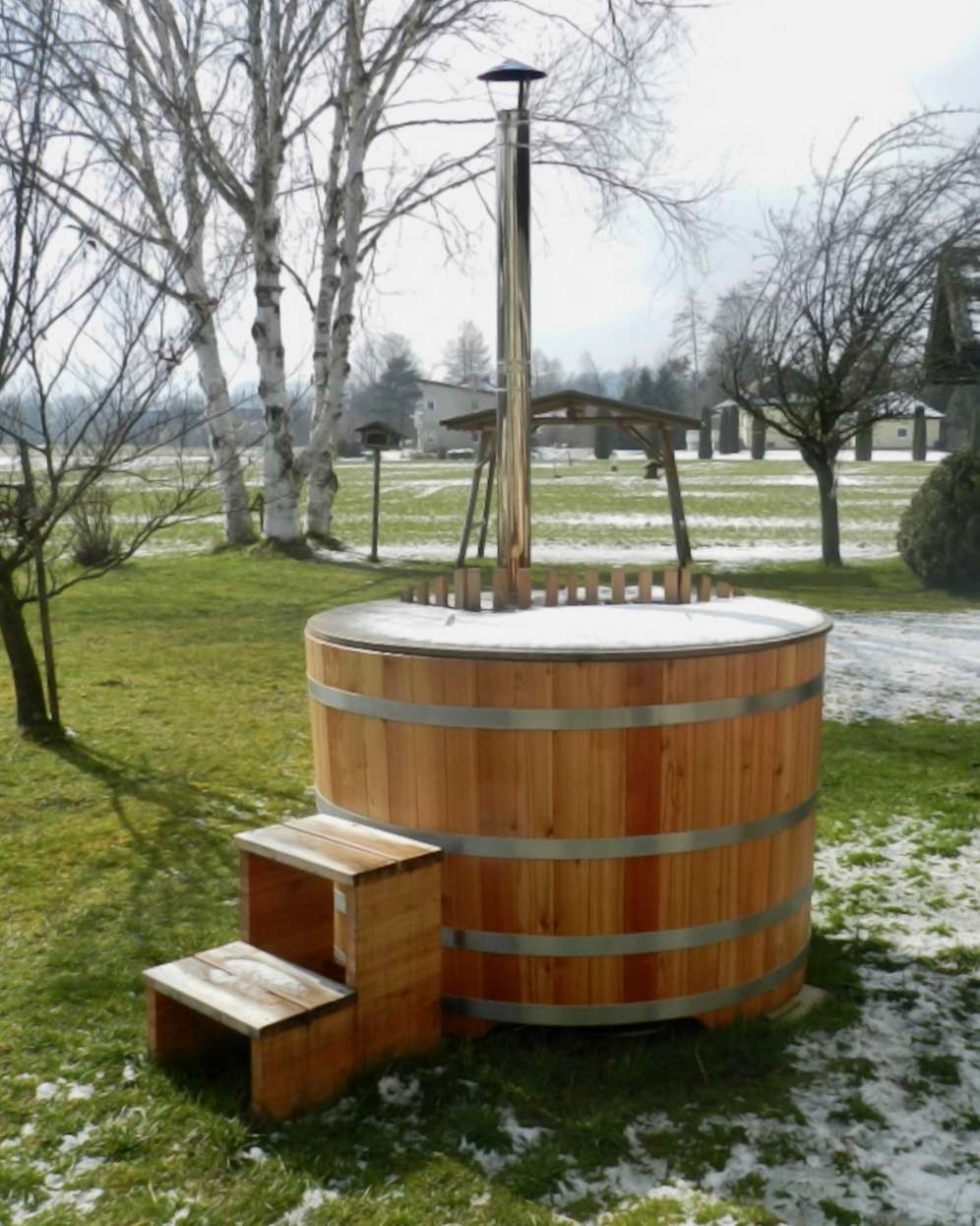Badefass Hot Tub heimische Lärche mit Holzofen aus österreichischer Produktion