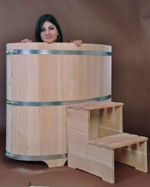 Sauna Tauchbecken Eisbaden Lärche oval heimische Fertigung
