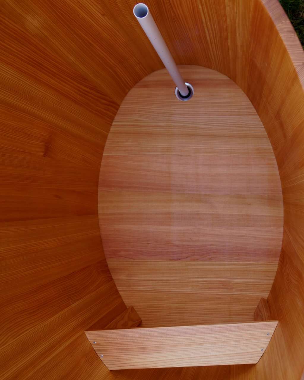 Tauchbecken Holz Sauna Eisbaden Innenansicht